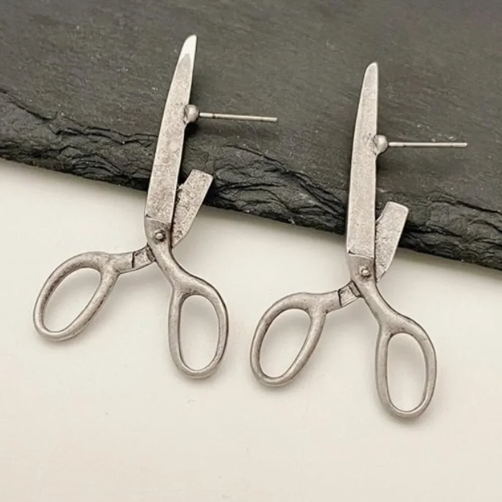 Vintage Gothic Scissors Stud Earrings – Luxury Halloween Earrings - Picture 4 of 4